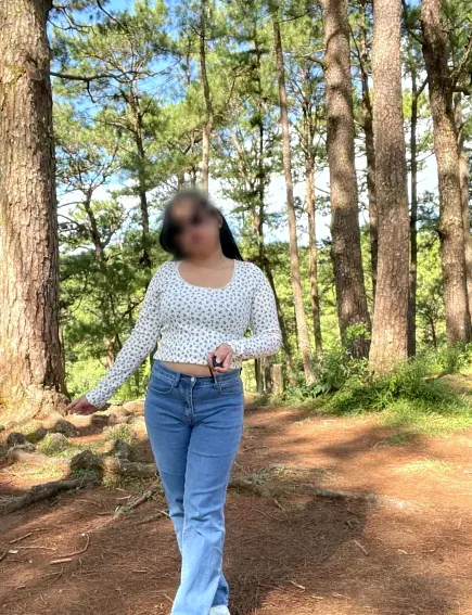 Ayesha, 28