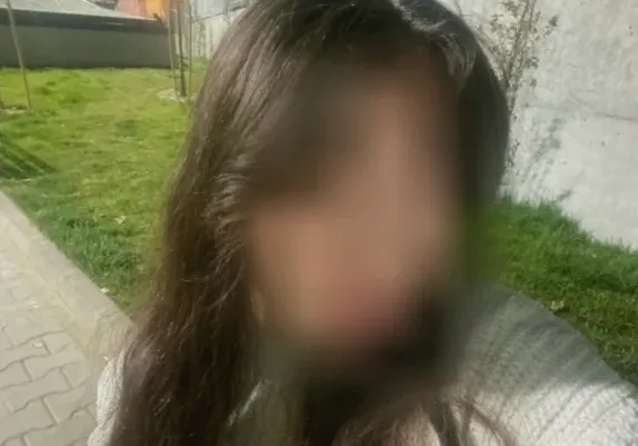 Bushra, 22
