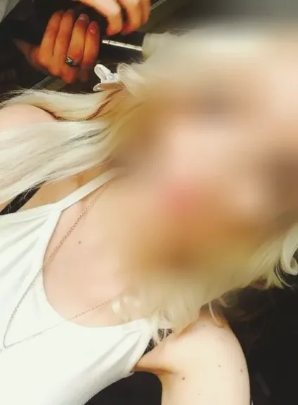 Charlotte, 37