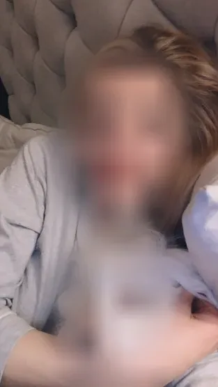 Chloe, 31