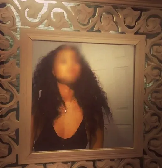 Eleri, 30