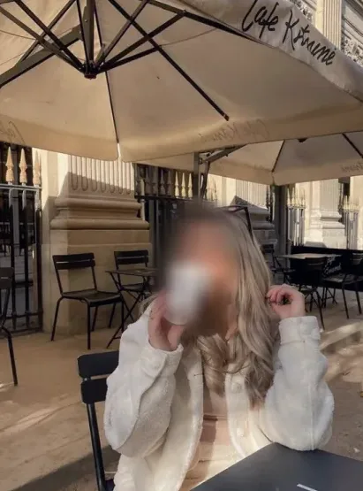 Natalia, 32