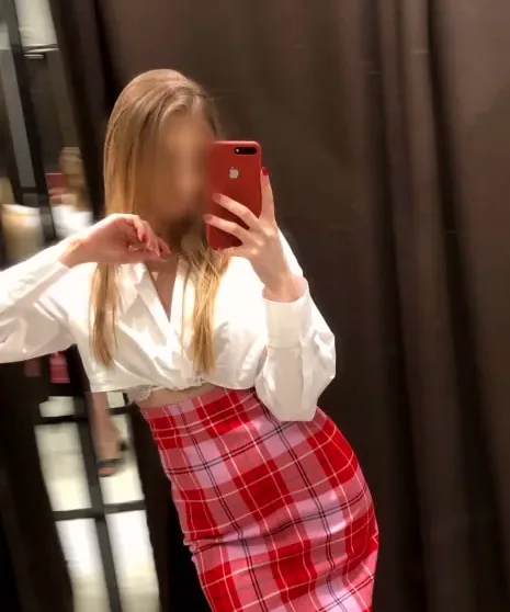 Tiana, 24